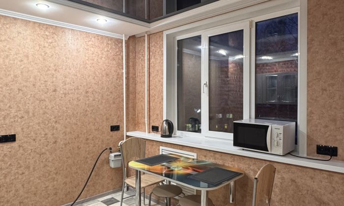 Нефтяников 62